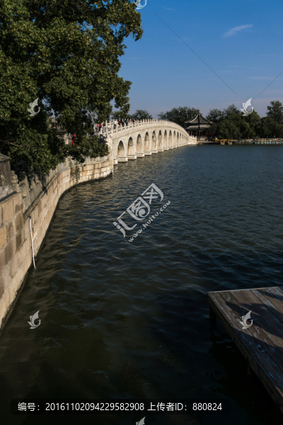 十七孔橋
