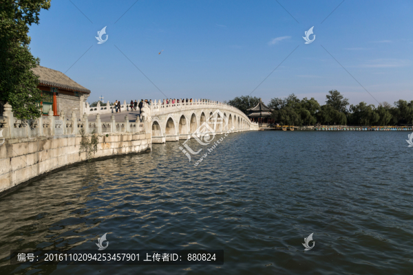 十七孔橋