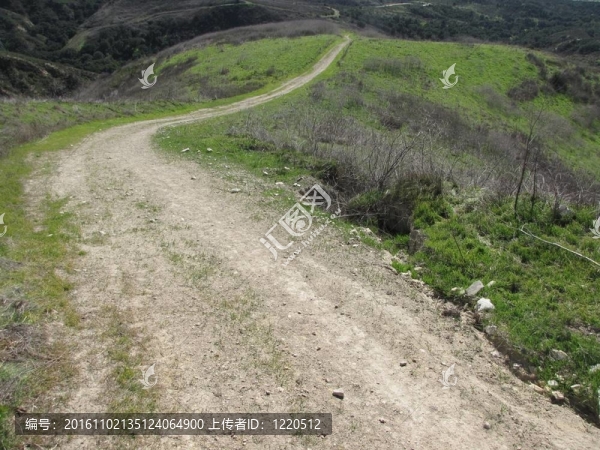 可怕的山路