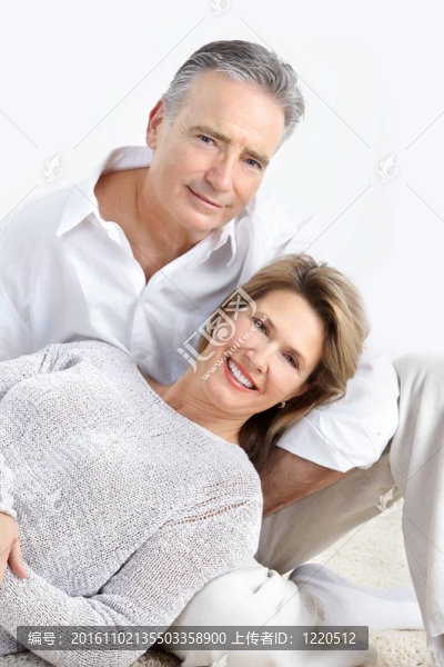老年夫婦