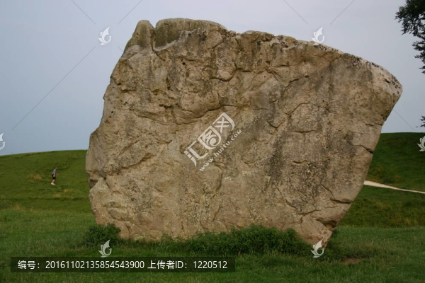 埃夫伯里巨石