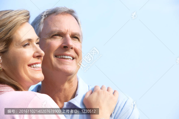 老年夫婦