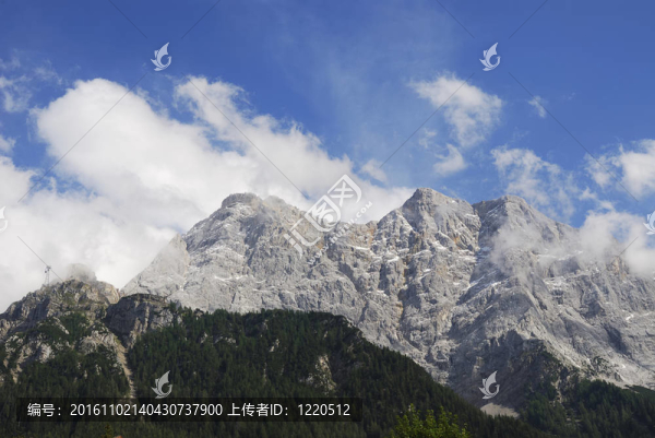楚格峰