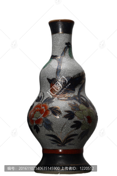中國(guó)傳統(tǒng)的中國(guó)花瓶；用于裝飾。
