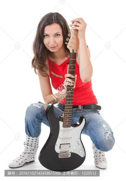 帶著吉他的女孩