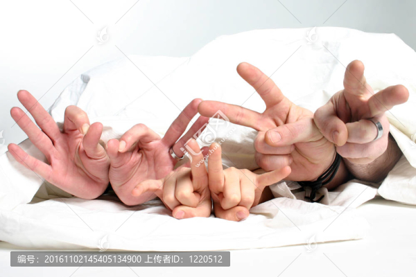 一個家庭的手