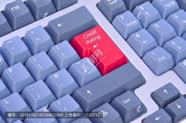 具有信用評級按鈕的電腦鍵盤