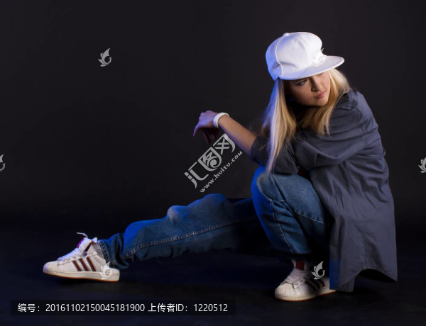 現(xiàn)代舞。嘻哈。