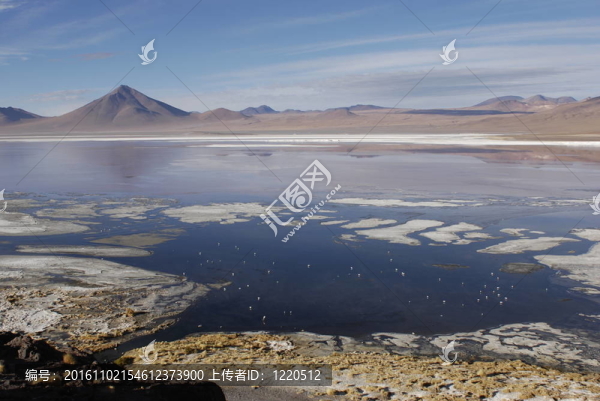 潟湖和Altiplano山