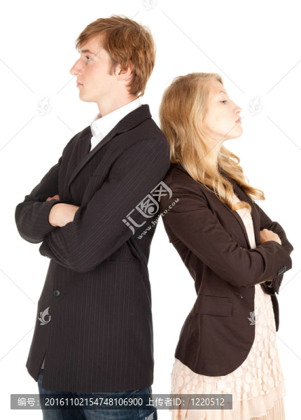 夫妻危機(jī)-關(guān)系困境：年輕夫婦打架后