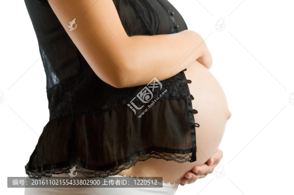 懷孕9個(gè)月的肚子