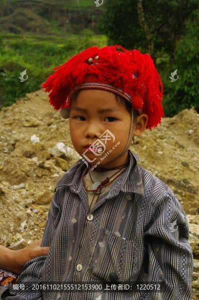 孩子紅道（Hoang,Su,Phi）