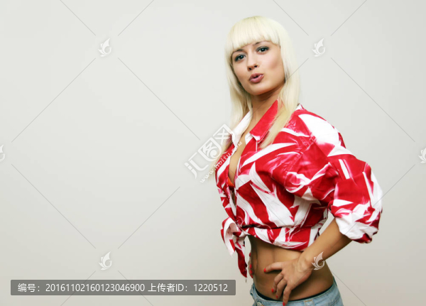 性感的金發(fā)美女