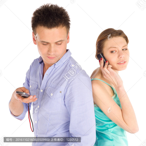 隨便的夫妻在電話里交談