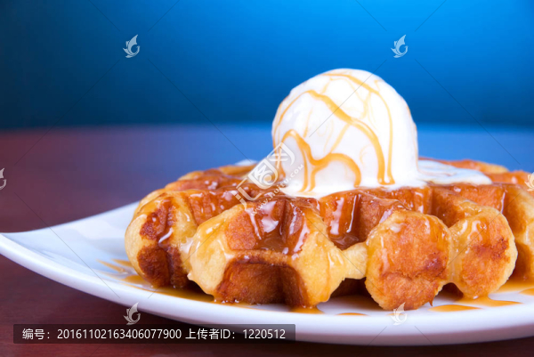 華夫餅和冰淇淋
