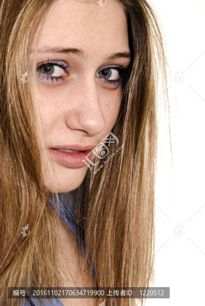 一個(gè)年輕女孩的肖像