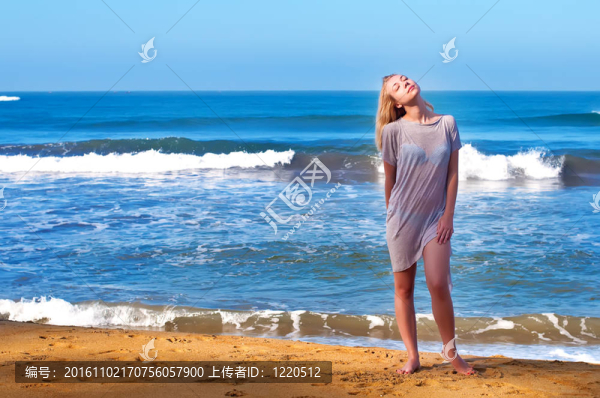 在海灘上