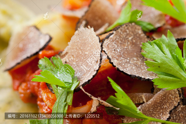 黑松露意大利式餛飩面食