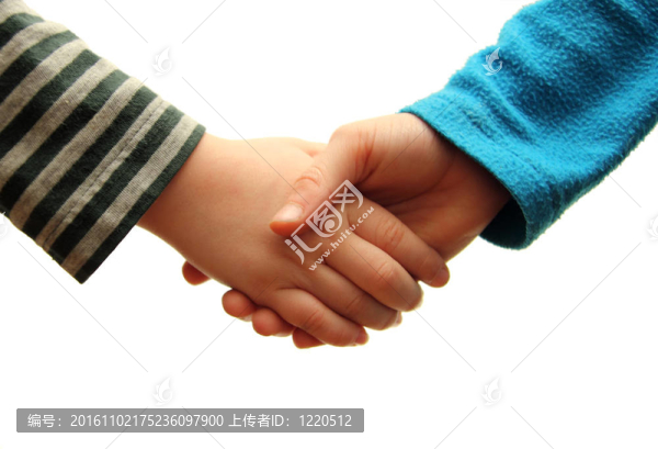 孩子們握手