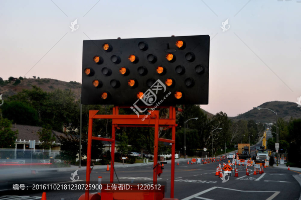 交通警示