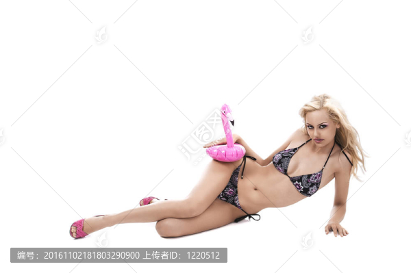 比基尼和粉紅色的浮