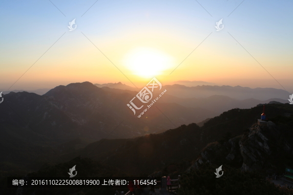 山東臨沂龜蒙蒙山日出