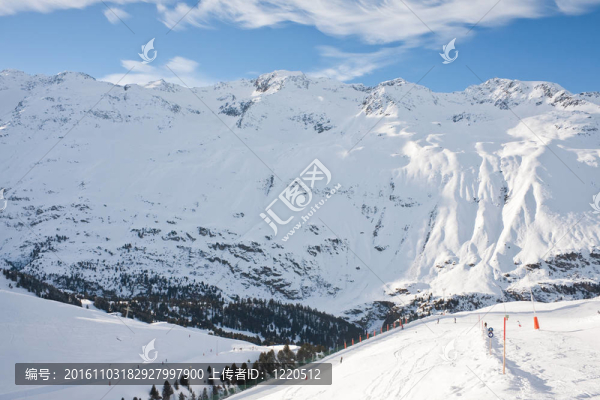 滑雪勝地奧伯古格爾。奧地利