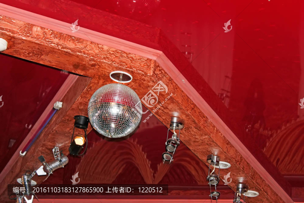 迪斯科球和其他照明