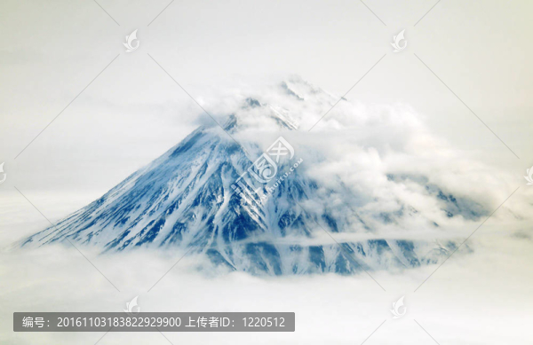 山云