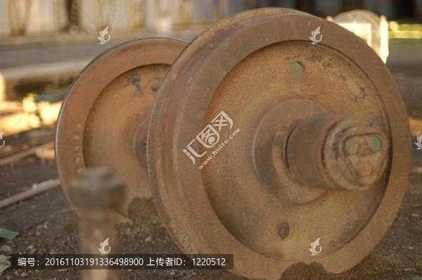 老火車車輪