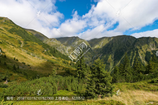 山和云