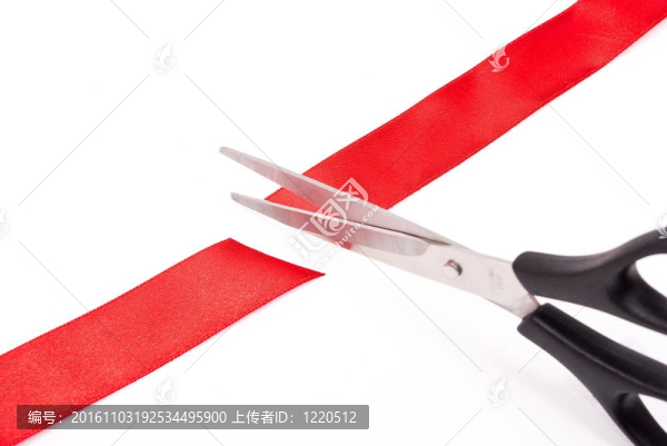 剪紅絲帶