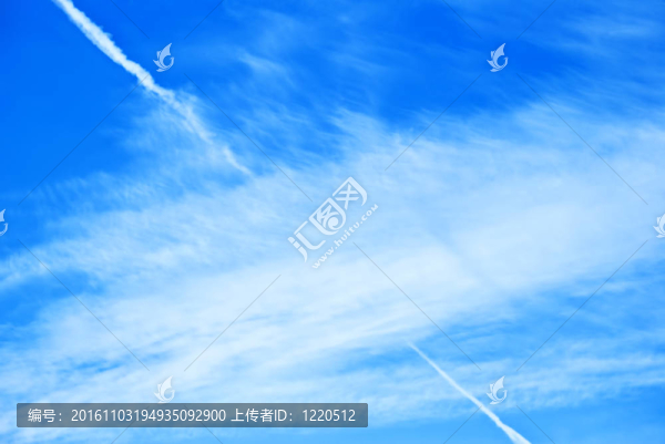 明亮的藍(lán)色天空