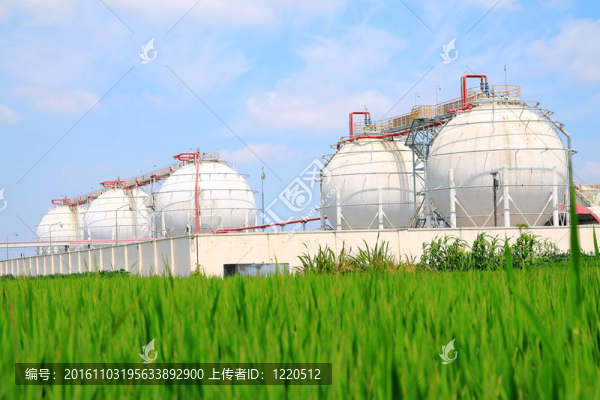 工業(yè)煉油廠