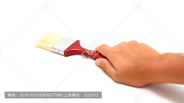 用畫(huà)筆在白色背景的手分離