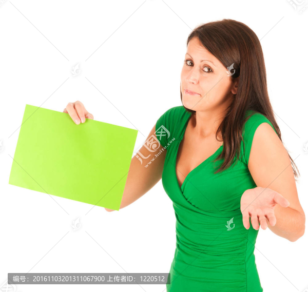 介紹：可愛的年輕黑人女孩手里拿著一個文本框