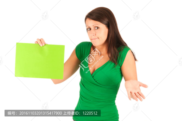 介紹：可愛的年輕黑人女孩手里拿著一個文本框