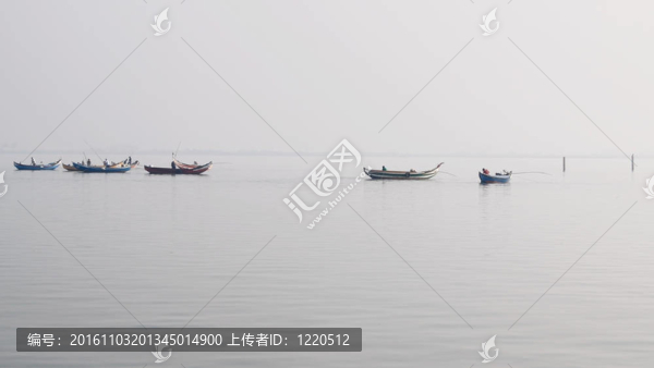 捕魚的辛勞