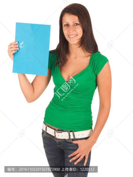 介紹：可愛的年輕黑人女孩手里拿著一個文本框