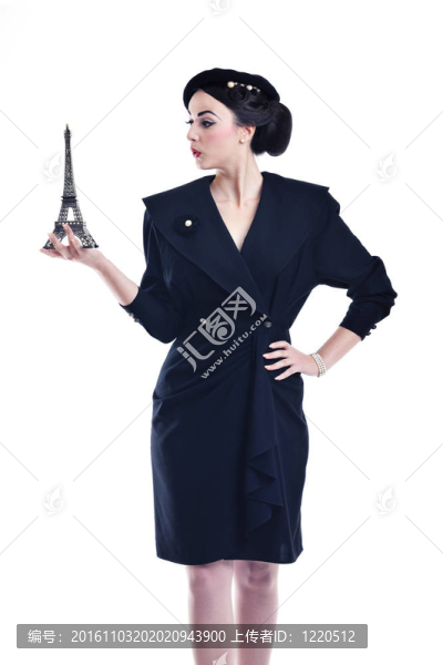 美麗的年輕女子與巴黎象征埃菲爾鐵塔