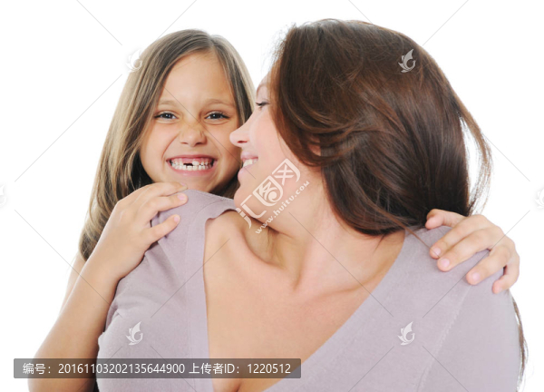 懷孕的女人和她的女兒