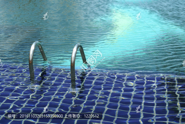 室外室外游泳池