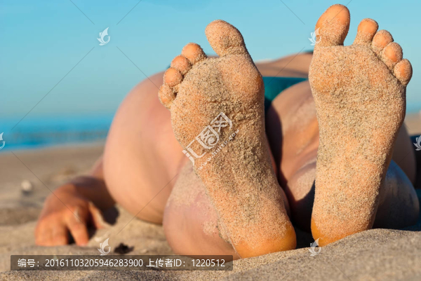 桑迪的腳