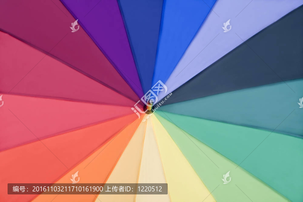 彩虹斑斕的傘
