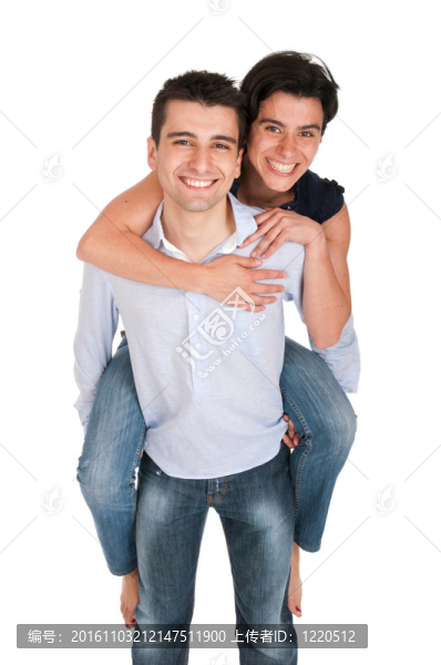 哥哥給了背馱式