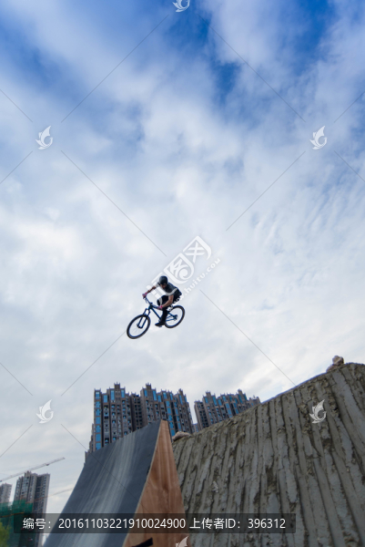 極限運動