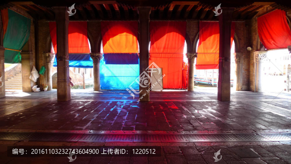 威尼斯魚市場(chǎng)的柱廊