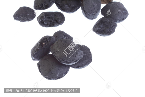 孤立煤；碳塊