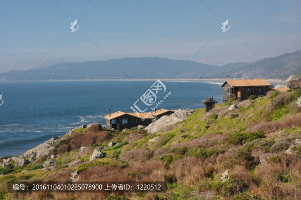 懸崖上的小屋