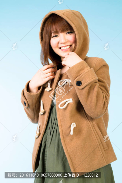 美麗的冬天的女人